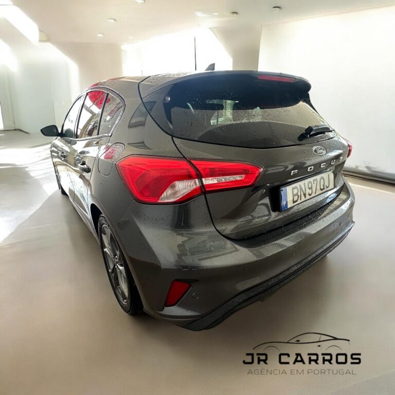 Ford Focus STLine 2019-6