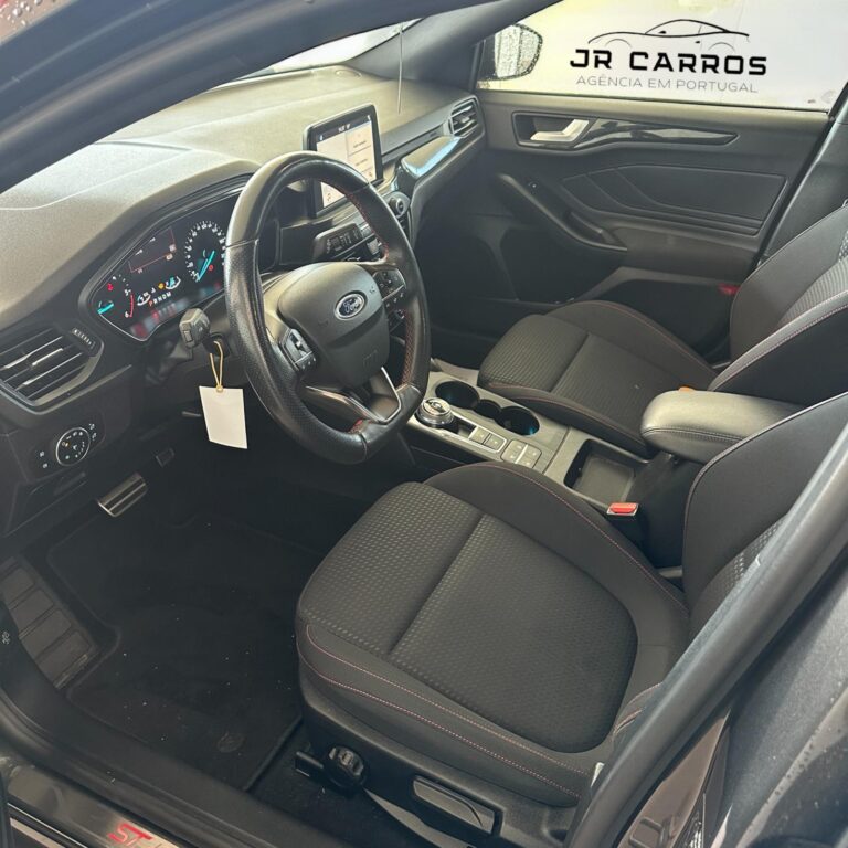 Ford Focus STLine 2019-7