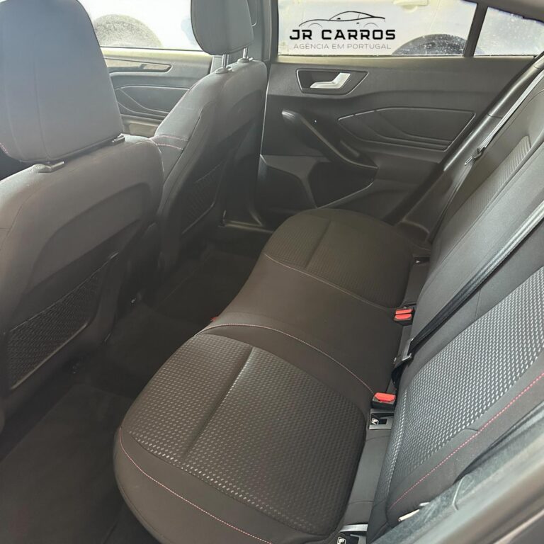 Ford Focus STLine 2019-9